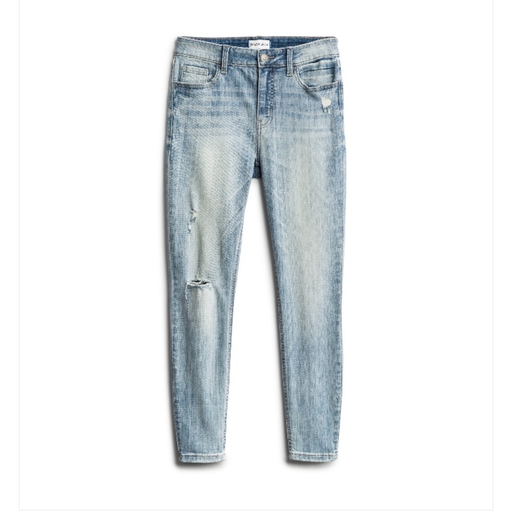 Studio Blue Jeans